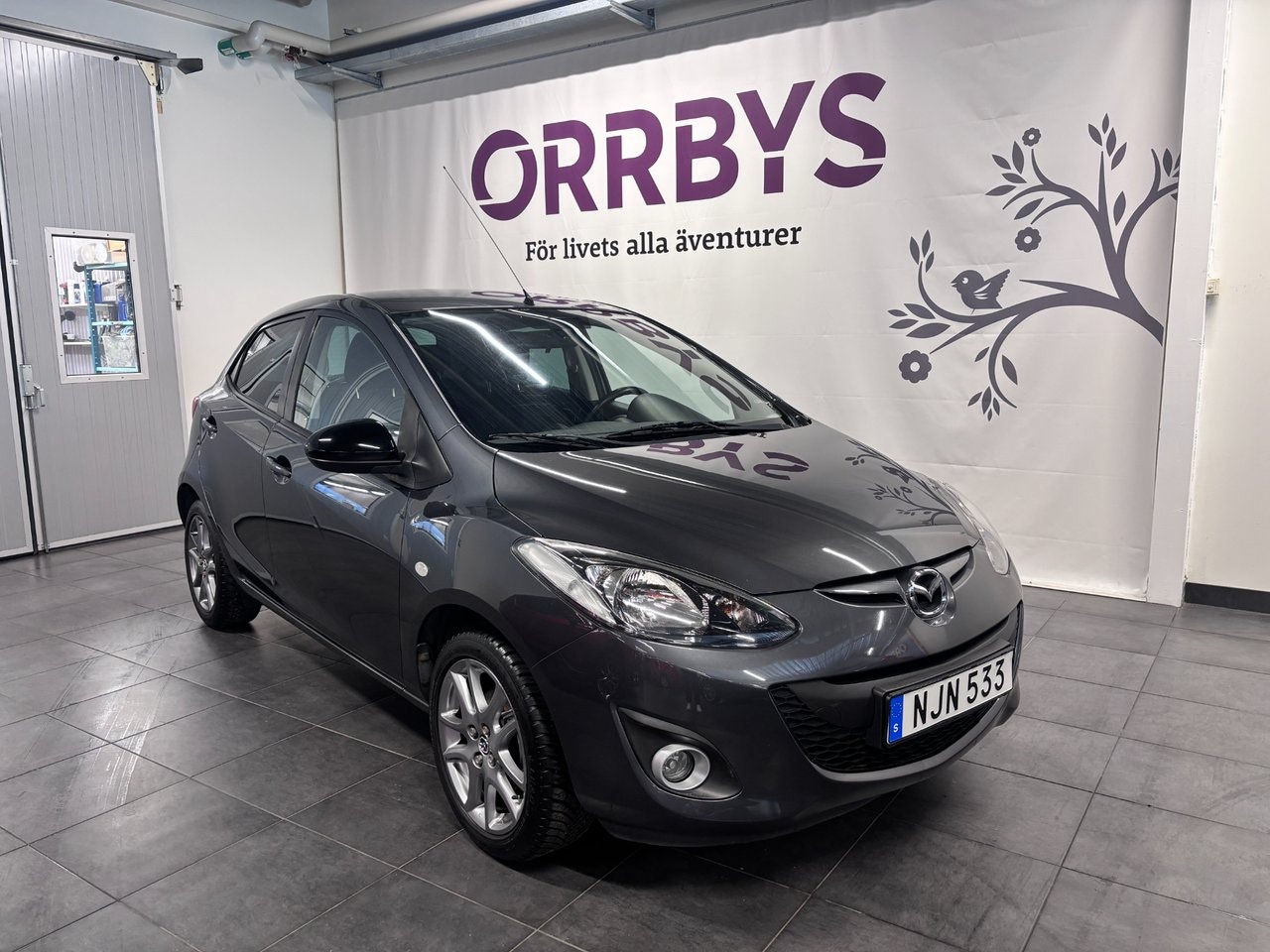 Mazda 2