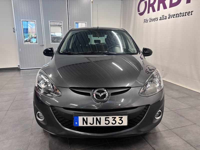 Mazda 2 bild 2