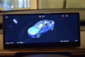 Tesla Model Y bild 13