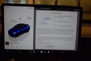Tesla Model Y bild 16