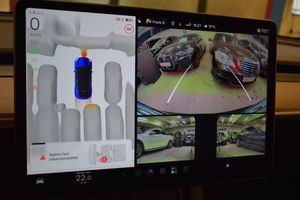 Tesla Model Y bild 11