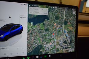Tesla Model Y bild 15