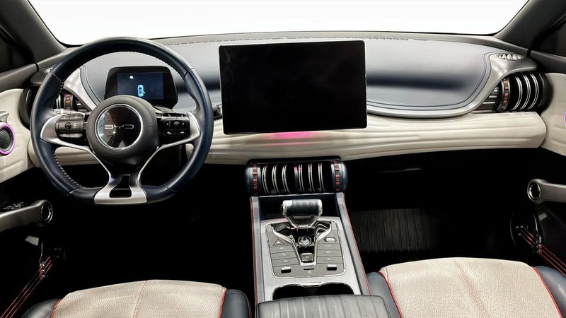 BYD Atto 3 bild 4