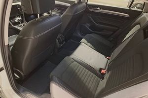 Volkswagen Passat bild 12