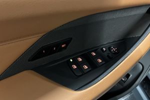 BMW i4 bild 15