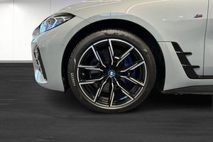 BMW i4 bild 11