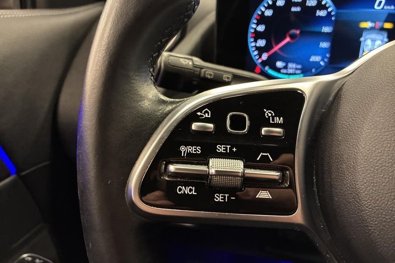 Mercedes EQA300 bild 22