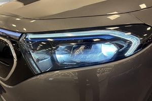 Mercedes EQA300 bild 25
