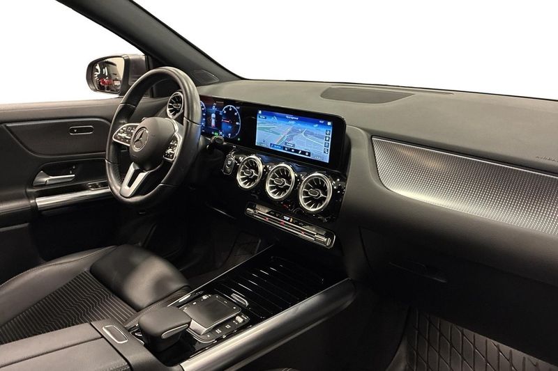 Mercedes EQA300 bild 10