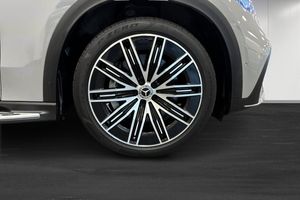 Mercedes EQE43 SUV bild 11