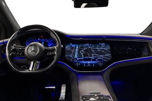Mercedes EQE43 SUV bild 8