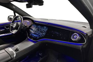 Mercedes EQE43 SUV bild 10