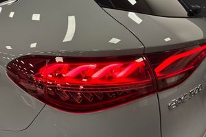 Mercedes EQE43 SUV bild 31