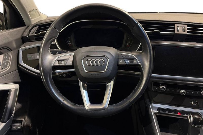 Audi Q3 bild 16