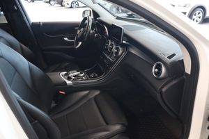 Mercedes GLC250 bild 7