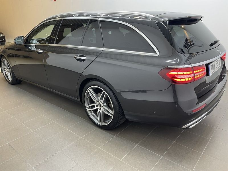 Mercedes E220 bild 4