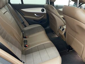 Mercedes E220 bild 17