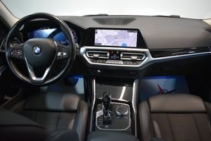 BMW 330 bild 17