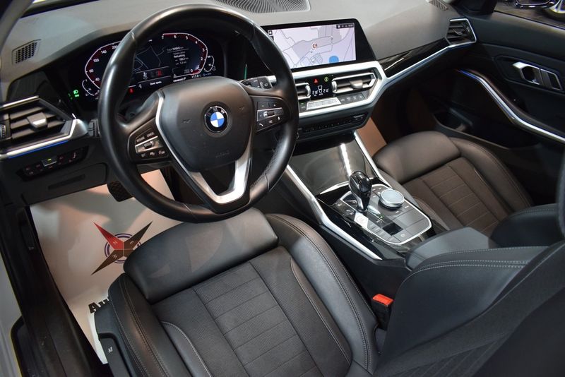 BMW 330 bild 7
