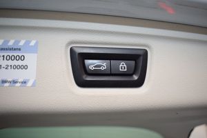 BMW 330 bild 10