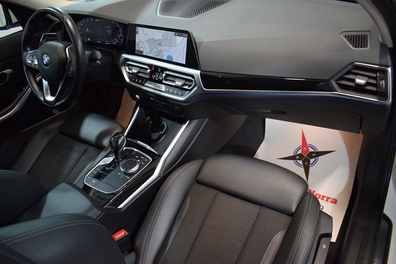 BMW 330 bild 11