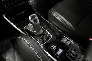 Mitsubishi Outlander bild 10