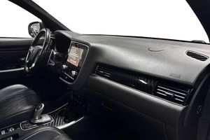 Mitsubishi Outlander bild 12