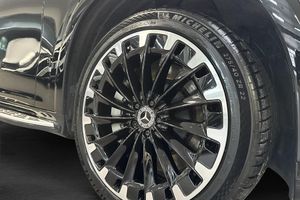 Mercedes EQS450 SUV bild 5