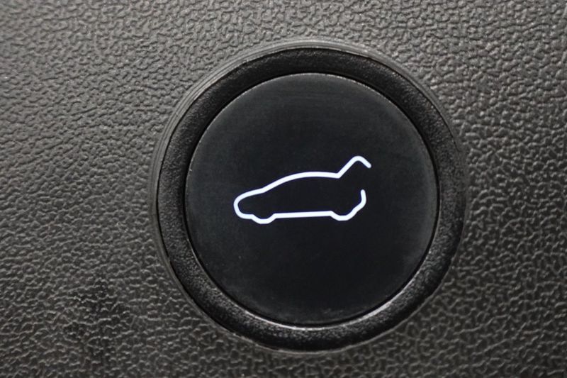 Tesla Model 3 bild 15