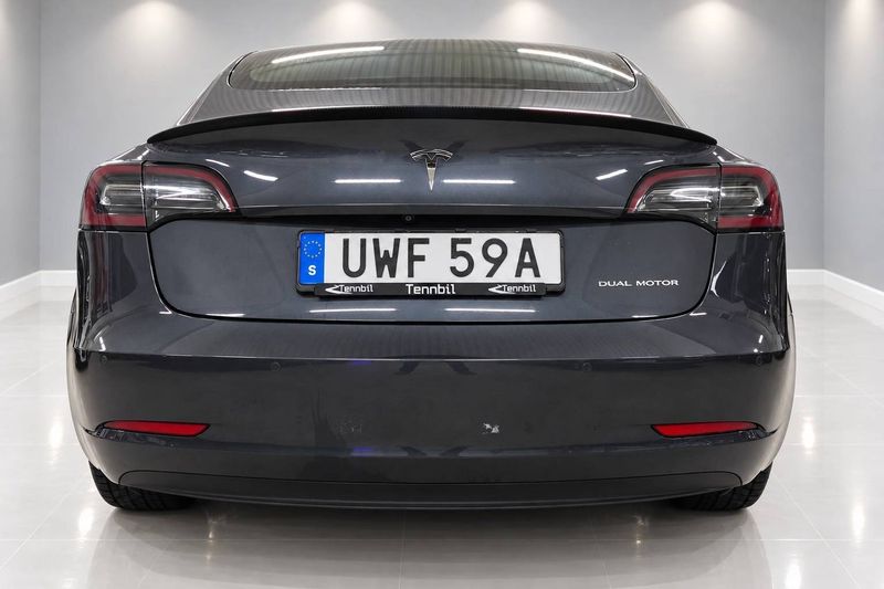 Tesla Model 3 bild 19