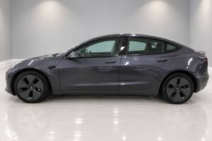 Tesla Model 3 bild 3