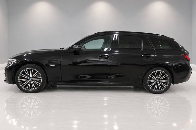 BMW 330 bild 3
