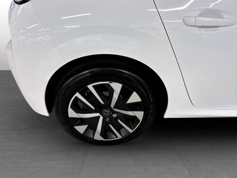 Peugeot 208 bild 14