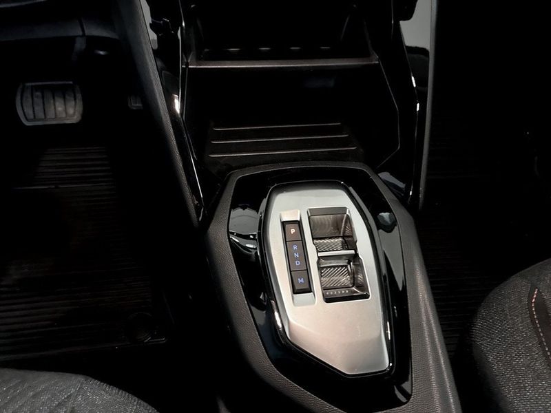Peugeot 208 bild 10