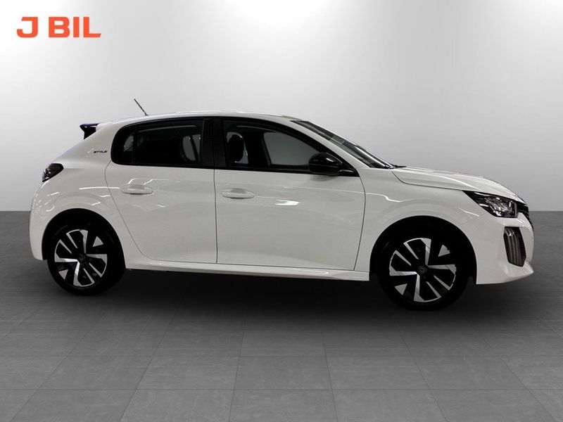 Peugeot 208 bild 13