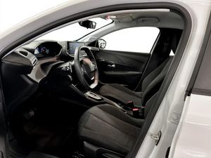 Peugeot 208 bild 5
