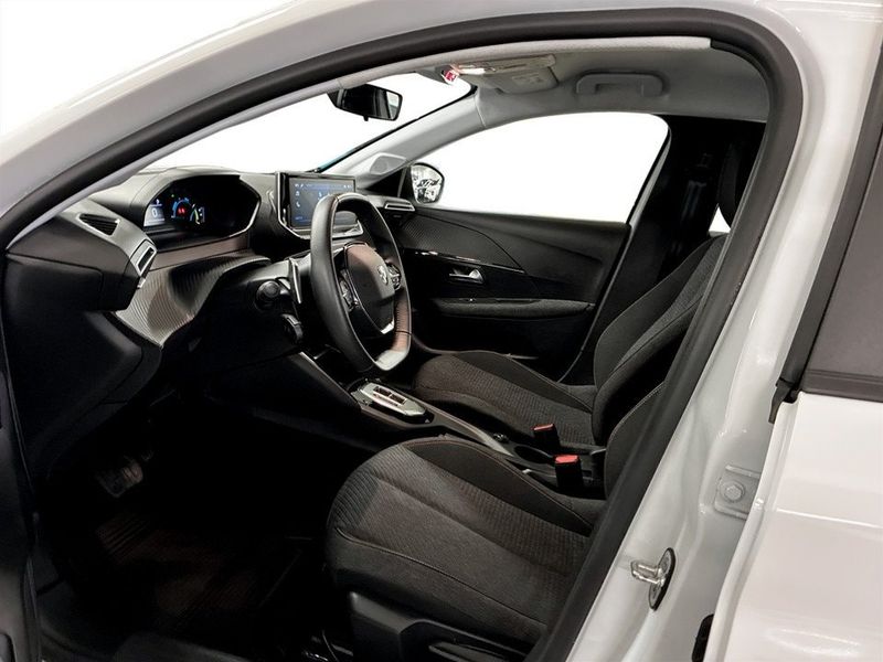 Peugeot 208 bild 5