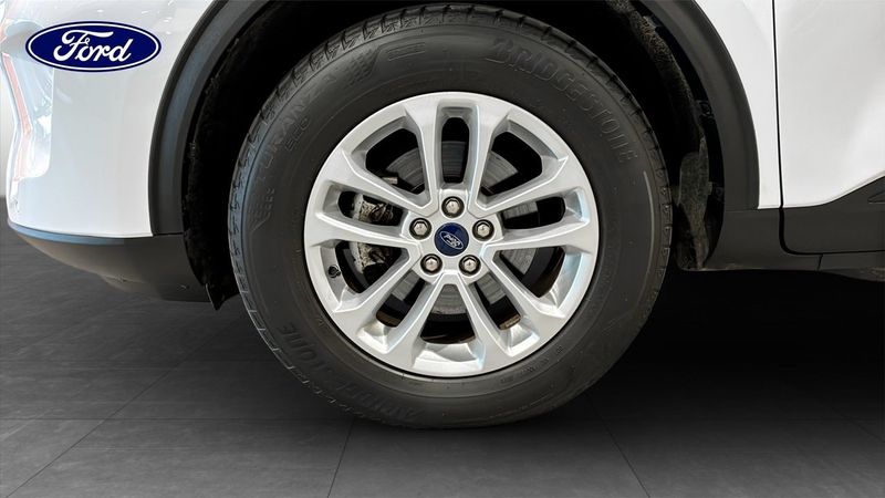 Ford Kuga bild 9