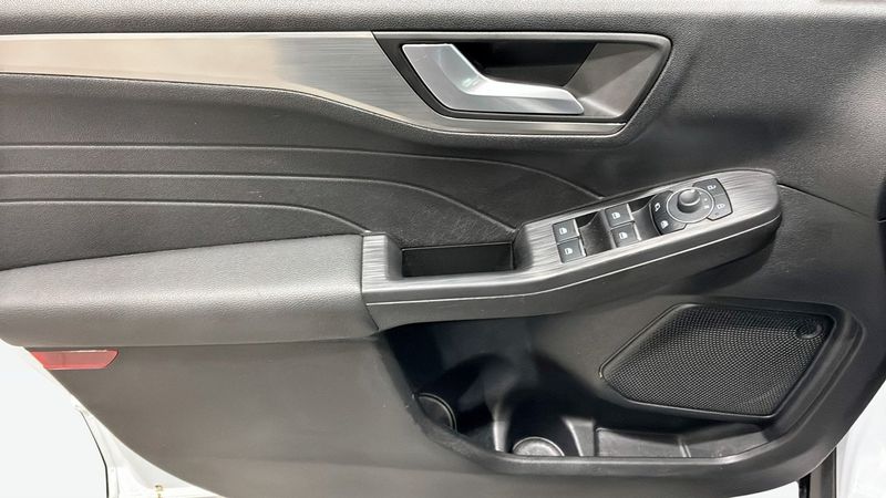 Ford Kuga bild 11