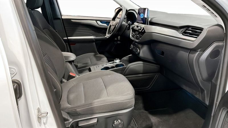 Ford Kuga bild 3
