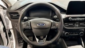 Ford Kuga bild 14