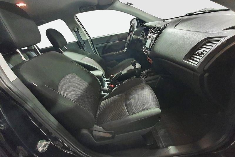 Mitsubishi ASX bild 17