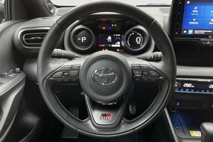 Toyota Yaris bild 12