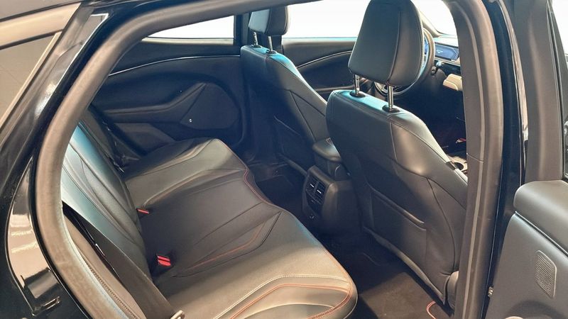 Ford Mustang Mach-E bild 5