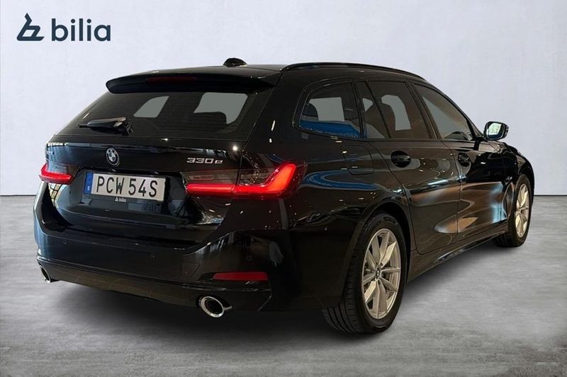 BMW 330 bild 10