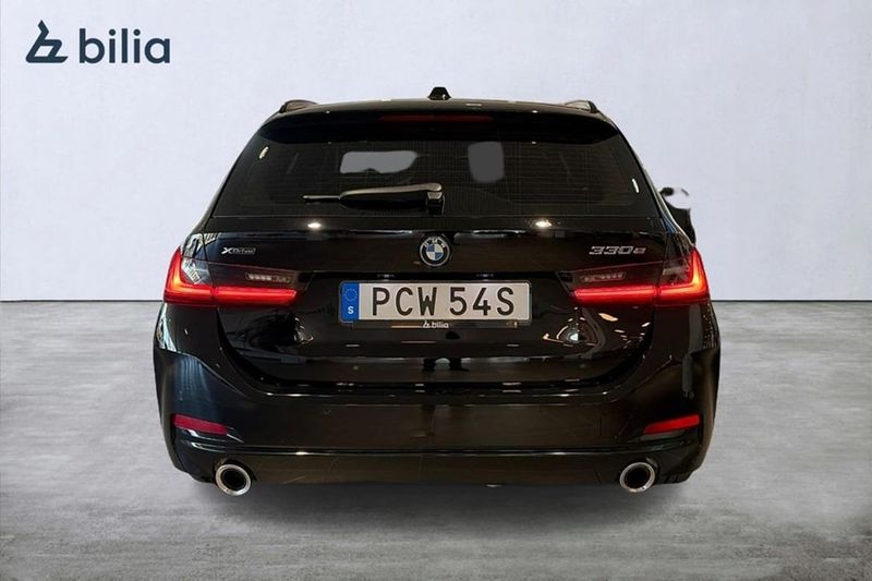 BMW 330 bild 9