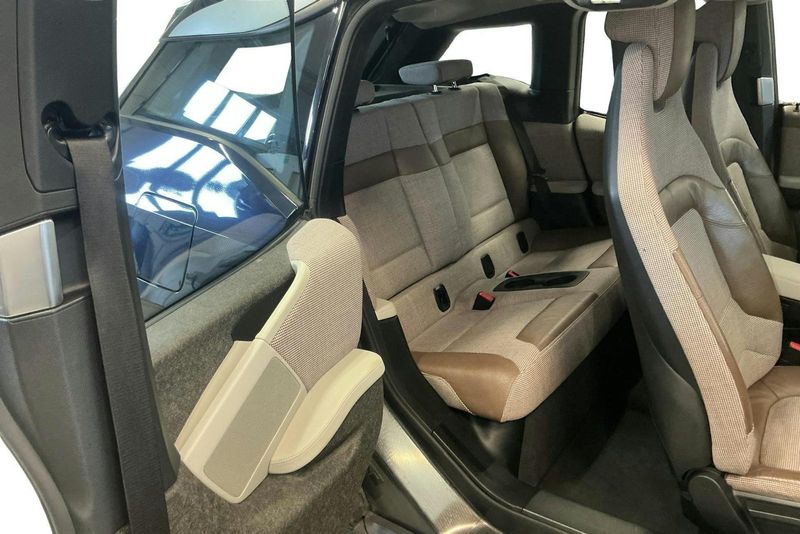 BMW i3 bild 8
