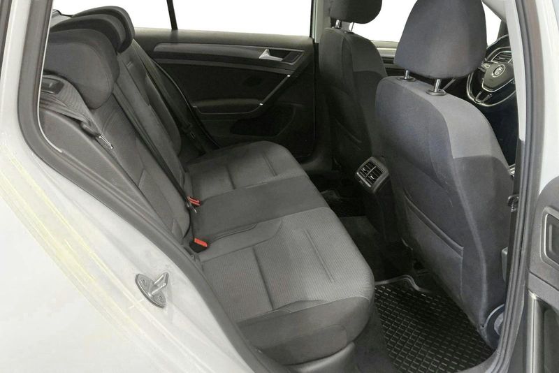 Volkswagen Golf bild 8