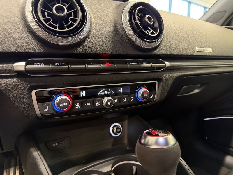 Audi RS3 bild 21