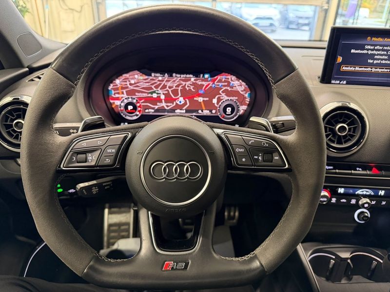 Audi RS3 bild 18